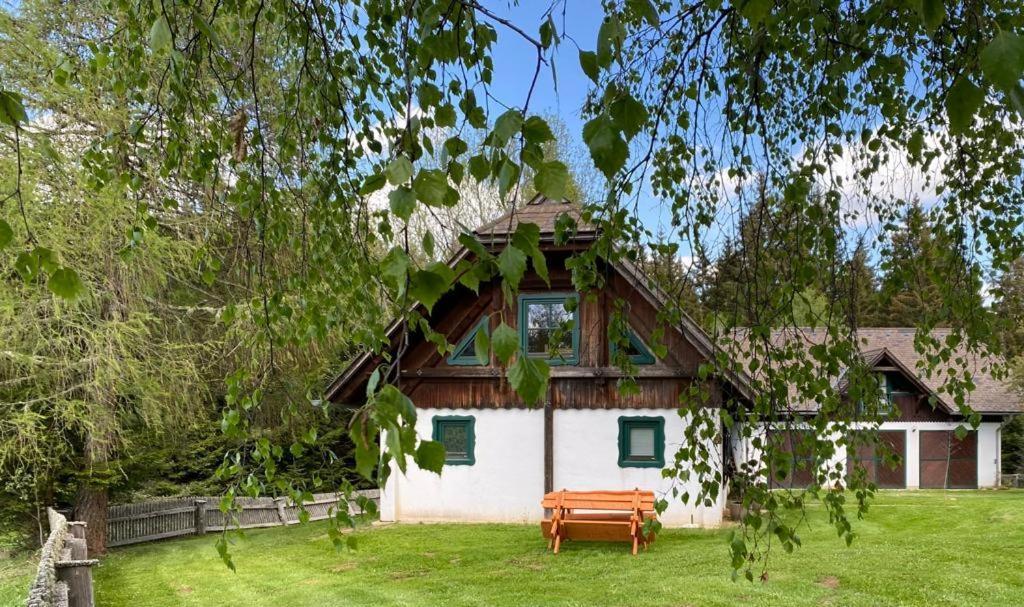 Villa Ferienhaus Waldtraum Sankt Veit an der Glan Exterior foto